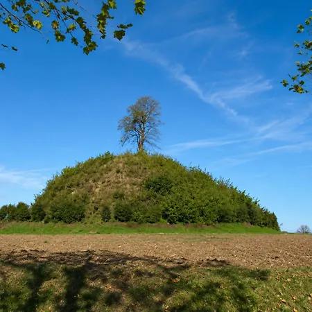 펜션 La Maison Du Tumulus - Cosy Retreat & Balneo